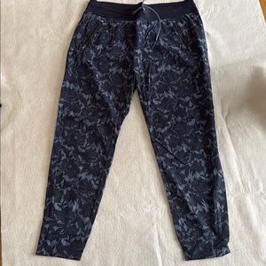 Athleta Floral Patterned Jogger Pants